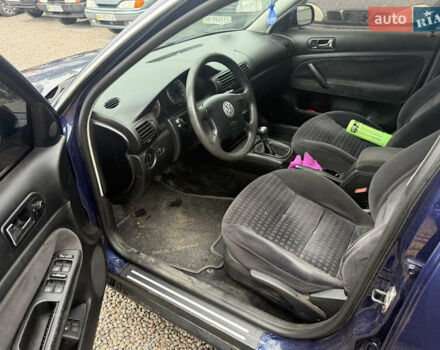 Синий Фольксваген Пассат, объемом двигателя 1.98 л и пробегом 190 тыс. км за 3999 $, фото 7 на Automoto.ua