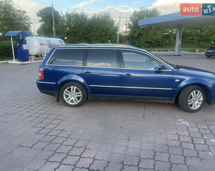 Синий Фольксваген Пассат, объемом двигателя 2.5 л и пробегом 391 тыс. км за 4200 $, фото 2 на Automoto.ua