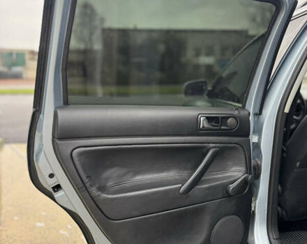 Синій Фольксваген Пассат, об'ємом двигуна 1.98 л та пробігом 197 тис. км за 4100 $, фото 10 на Automoto.ua