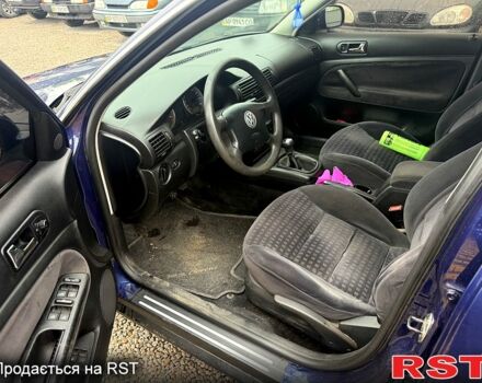 Синій Фольксваген Пассат, об'ємом двигуна 2 л та пробігом 190 тис. км за 4500 $, фото 3 на Automoto.ua