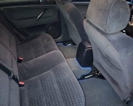 Синій Фольксваген Пассат, об'ємом двигуна 2 л та пробігом 295 тис. км за 4850 $, фото 20 на Automoto.ua