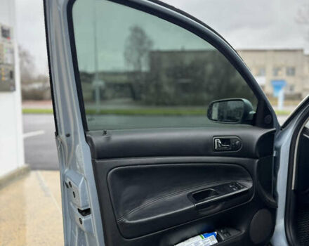 Синій Фольксваген Пассат, об'ємом двигуна 1.98 л та пробігом 197 тис. км за 4100 $, фото 8 на Automoto.ua