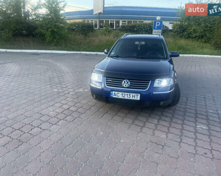 Синий Фольксваген Пассат, объемом двигателя 2.5 л и пробегом 391 тыс. км за 4200 $, фото 1 на Automoto.ua
