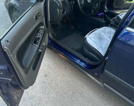 Синий Фольксваген Пассат, объемом двигателя 1.6 л и пробегом 260 тыс. км за 5000 $, фото 2 на Automoto.ua