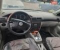 Синий Фольксваген Пассат, объемом двигателя 1.9 л и пробегом 470 тыс. км за 4600 $, фото 25 на Automoto.ua
