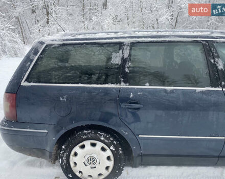 Синій Фольксваген Пассат, об'ємом двигуна 1.9 л та пробігом 350 тис. км за 3000 $, фото 5 на Automoto.ua