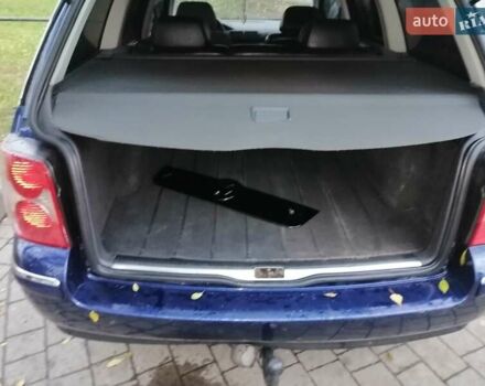 Синій Фольксваген Пассат, об'ємом двигуна 2 л та пробігом 316 тис. км за 3400 $, фото 6 на Automoto.ua