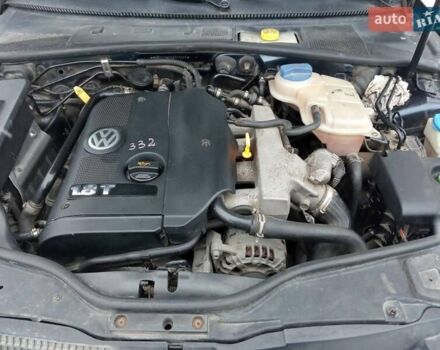Синий Фольксваген Пассат, объемом двигателя 1.78 л и пробегом 395 тыс. км за 4200 $, фото 3 на Automoto.ua