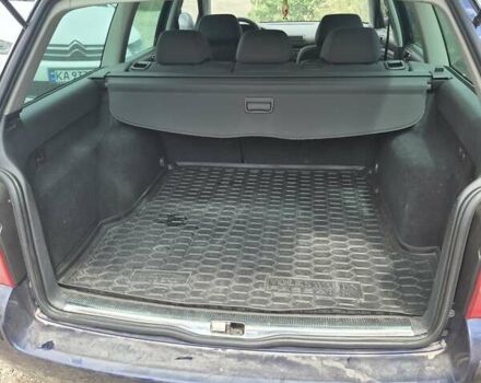 Синий Фольксваген Пассат, объемом двигателя 1.6 л и пробегом 218 тыс. км за 5400 $, фото 5 на Automoto.ua