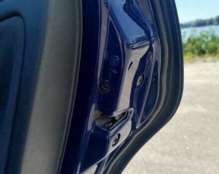 Синій Фольксваген Пассат, об'ємом двигуна 1.9 л та пробігом 295 тис. км за 5100 $, фото 5 на Automoto.ua