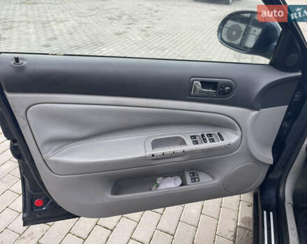 Синий Фольксваген Пассат, объемом двигателя 1.9 л и пробегом 472 тыс. км за 3500 $, фото 12 на Automoto.ua