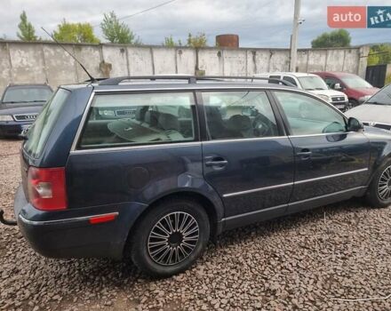 Синий Фольксваген Пассат, объемом двигателя 1.9 л и пробегом 470 тыс. км за 4600 $, фото 32 на Automoto.ua