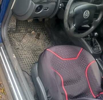 Синий Фольксваген Пассат, объемом двигателя 1.9 л и пробегом 424 тыс. км за 2500 $, фото 2 на Automoto.ua