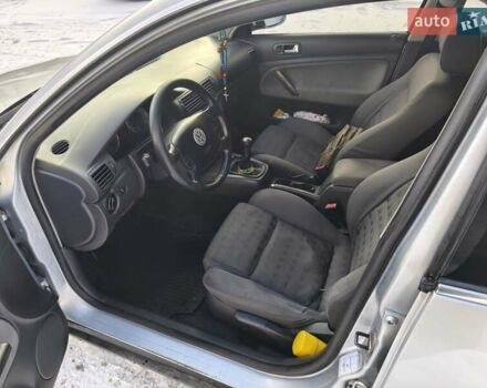 Синий Фольксваген Пассат, объемом двигателя 2 л и пробегом 391 тыс. км за 1800 $, фото 9 на Automoto.ua