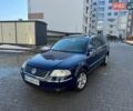 Синий Фольксваген Пассат, объемом двигателя 1.9 л и пробегом 290 тыс. км за 5450 $, фото 1 на Automoto.ua