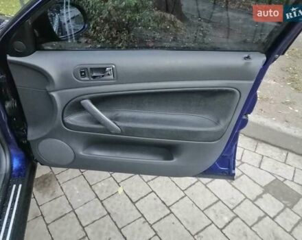 Синій Фольксваген Пассат, об'ємом двигуна 2 л та пробігом 316 тис. км за 3400 $, фото 3 на Automoto.ua