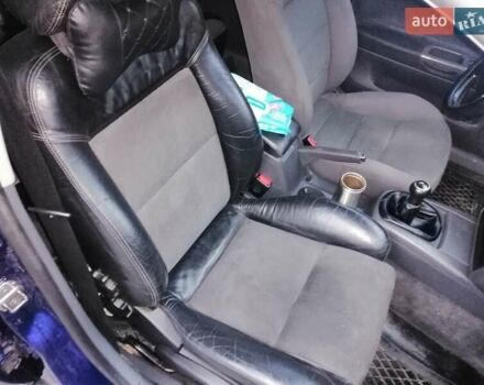 Синій Фольксваген Пассат, об'ємом двигуна 2 л та пробігом 316 тис. км за 3400 $, фото 5 на Automoto.ua