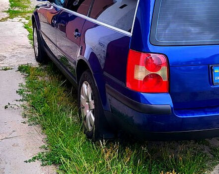 Синій Фольксваген Пассат, об'ємом двигуна 2 л та пробігом 225 тис. км за 5200 $, фото 9 на Automoto.ua