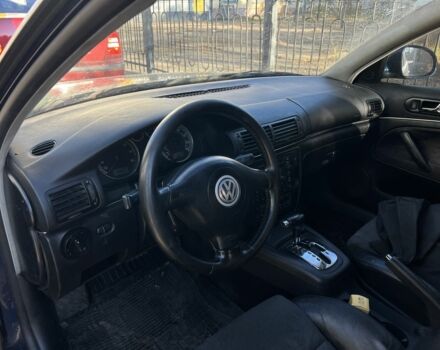 Синий Фольксваген Пассат, объемом двигателя 1.8 л и пробегом 408 тыс. км за 3650 $, фото 4 на Automoto.ua