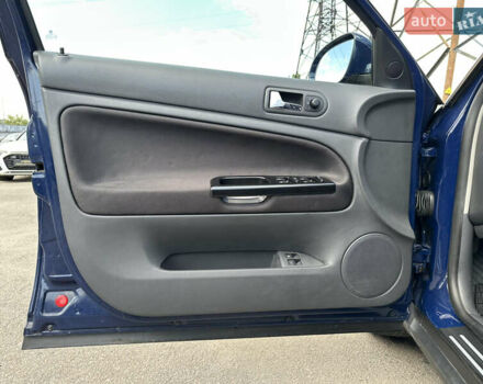 Синій Фольксваген Пассат, об'ємом двигуна 1.6 л та пробігом 228 тис. км за 6300 $, фото 15 на Automoto.ua