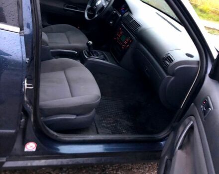 Синий Фольксваген Пассат, объемом двигателя 2 л и пробегом 247 тыс. км за 4750 $, фото 7 на Automoto.ua