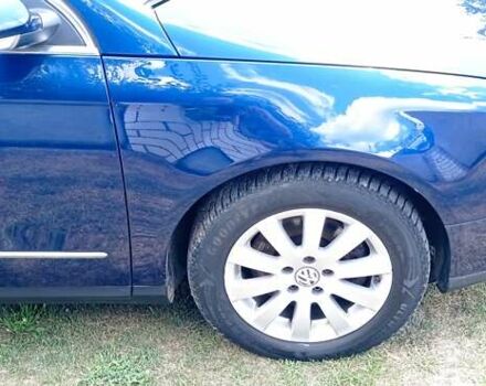 Синій Фольксваген Пассат, об'ємом двигуна 2 л та пробігом 272 тис. км за 7300 $, фото 30 на Automoto.ua