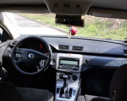 Синій Фольксваген Пассат, об'ємом двигуна 1.97 л та пробігом 356 тис. км за 5900 $, фото 7 на Automoto.ua