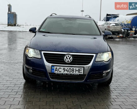 Синий Фольксваген Пассат, объемом двигателя 1.97 л и пробегом 358 тыс. км за 5900 $, фото 1 на Automoto.ua