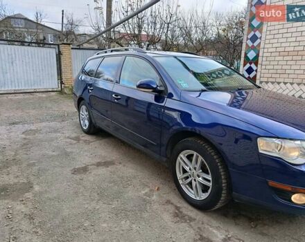 Синій Фольксваген Пассат, об'ємом двигуна 1.6 л та пробігом 237 тис. км за 5400 $, фото 11 на Automoto.ua