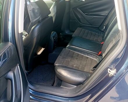 Синий Фольксваген Пассат, объемом двигателя 2 л и пробегом 270 тыс. км за 5400 $, фото 5 на Automoto.ua