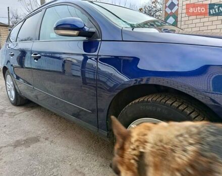 Синій Фольксваген Пассат, об'ємом двигуна 1.6 л та пробігом 237 тис. км за 5400 $, фото 22 на Automoto.ua