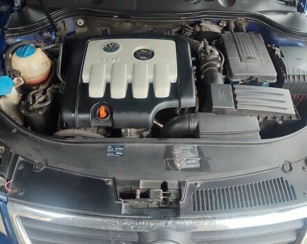 Синій Фольксваген Пассат, об'ємом двигуна 2 л та пробігом 346 тис. км за 6400 $, фото 3 на Automoto.ua