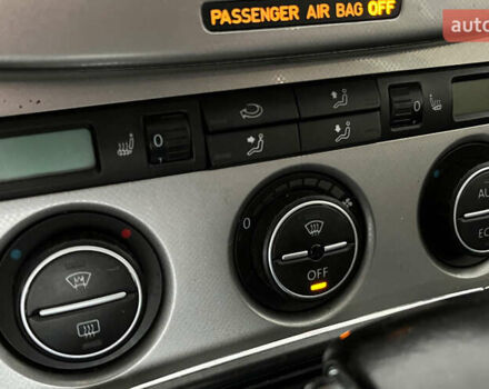 Синий Фольксваген Пассат, объемом двигателя 1.97 л и пробегом 340 тыс. км за 5600 $, фото 14 на Automoto.ua