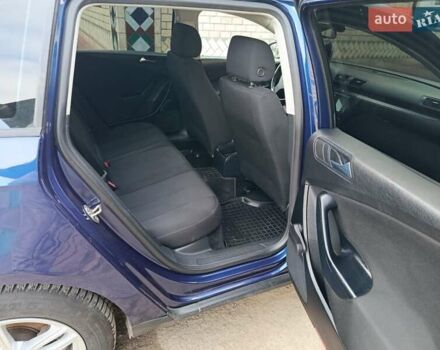 Синій Фольксваген Пассат, об'ємом двигуна 1.6 л та пробігом 237 тис. км за 5400 $, фото 36 на Automoto.ua