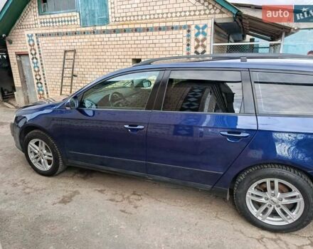 Синій Фольксваген Пассат, об'ємом двигуна 1.6 л та пробігом 237 тис. км за 5400 $, фото 19 на Automoto.ua