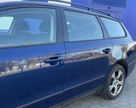 Синий Фольксваген Пассат, объемом двигателя 1.6 л и пробегом 235 тыс. км за 4700 $, фото 15 на Automoto.ua