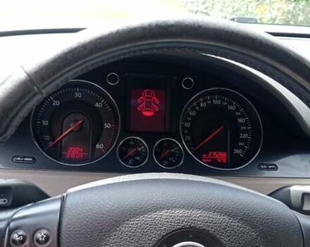 Синій Фольксваген Пассат, об'ємом двигуна 2 л та пробігом 272 тис. км за 7300 $, фото 49 на Automoto.ua