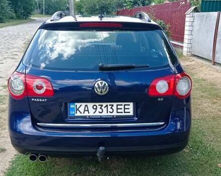 Синій Фольксваген Пассат, об'ємом двигуна 2 л та пробігом 272 тис. км за 7300 $, фото 2 на Automoto.ua