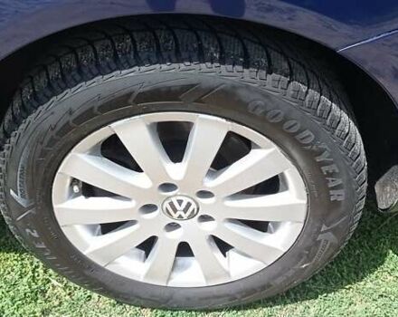 Синій Фольксваген Пассат, об'ємом двигуна 2 л та пробігом 272 тис. км за 7300 $, фото 73 на Automoto.ua