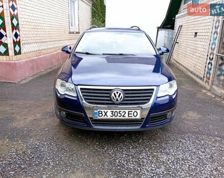 Синий Фольксваген Пассат, объемом двигателя 1.6 л и пробегом 236 тыс. км за 5499 $, фото 11 на Automoto.ua