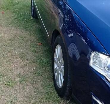 Синій Фольксваген Пассат, об'ємом двигуна 2 л та пробігом 272 тис. км за 7300 $, фото 11 на Automoto.ua