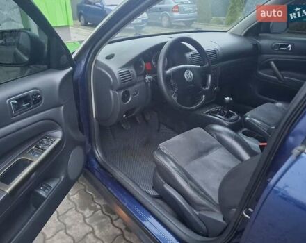 Синий Фольксваген Пассат, объемом двигателя 1.9 л и пробегом 353 тыс. км за 4900 $, фото 25 на Automoto.ua