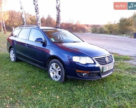 Синий Фольксваген Пассат, объемом двигателя 1.6 л и пробегом 236 тыс. км за 5100 $, фото 4 на Automoto.ua