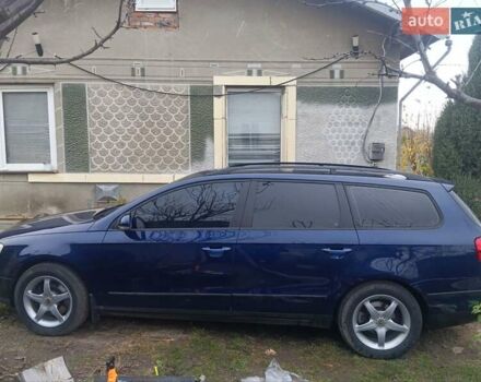 Синий Фольксваген Пассат, объемом двигателя 1.6 л и пробегом 286 тыс. км за 4700 $, фото 7 на Automoto.ua