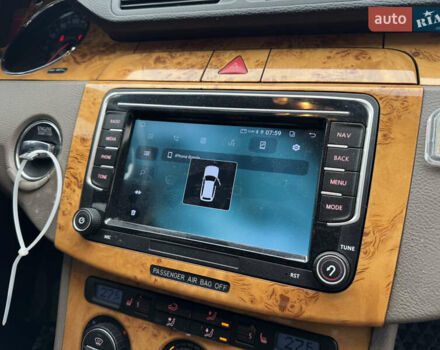 Синий Фольксваген Пассат, объемом двигателя 1.97 л и пробегом 358 тыс. км за 5900 $, фото 19 на Automoto.ua