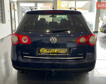 Синий Фольксваген Пассат, объемом двигателя 1.97 л и пробегом 340 тыс. км за 5600 $, фото 5 на Automoto.ua