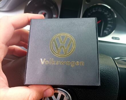 Синий Фольксваген Пассат, объемом двигателя 2 л и пробегом 270 тыс. км за 5400 $, фото 2 на Automoto.ua