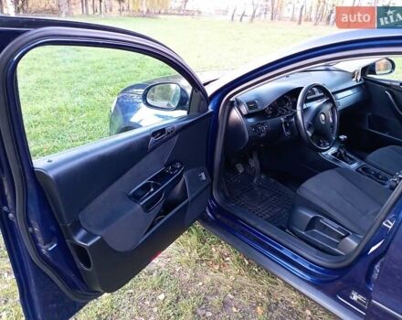 Синий Фольксваген Пассат, объемом двигателя 1.6 л и пробегом 236 тыс. км за 5100 $, фото 13 на Automoto.ua