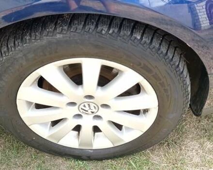 Синій Фольксваген Пассат, об'ємом двигуна 2 л та пробігом 272 тис. км за 7300 $, фото 74 на Automoto.ua