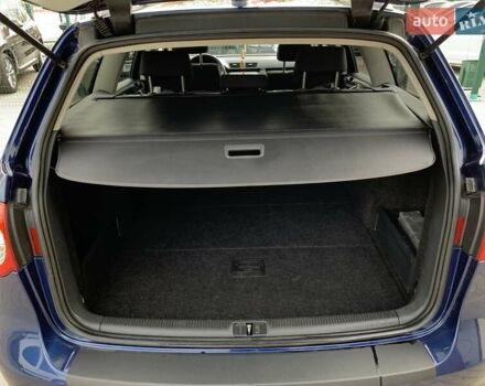 Синий Фольксваген Пассат, объемом двигателя 2 л и пробегом 344 тыс. км за 6455 $, фото 27 на Automoto.ua